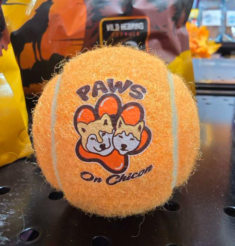 PAWS ON CHICON TENNIS BALL