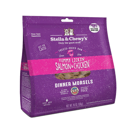 STELLA AND CHEWYS FREEZE DRIED CAT YUMMY LICKIN SALMON AND CHICKEN