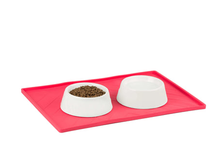 MESSY MUTTS Non-Slip Dog Bowl Mat with Raised Edge - Red