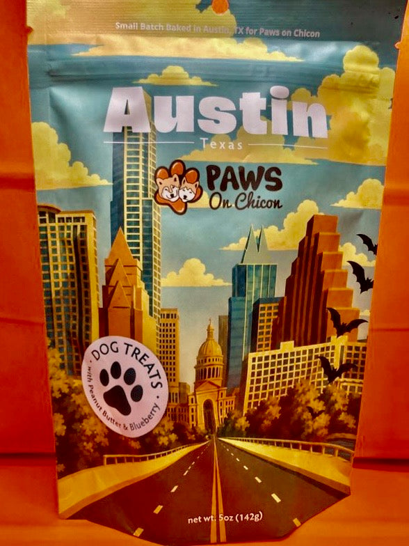 Austin Texas dog treat pouch, Paws On Chicon, peanut butter & blueberry flavor.